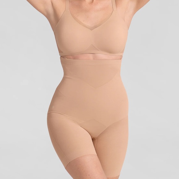 NWT-Superpower Short Shapewear - Picture 1 of 10